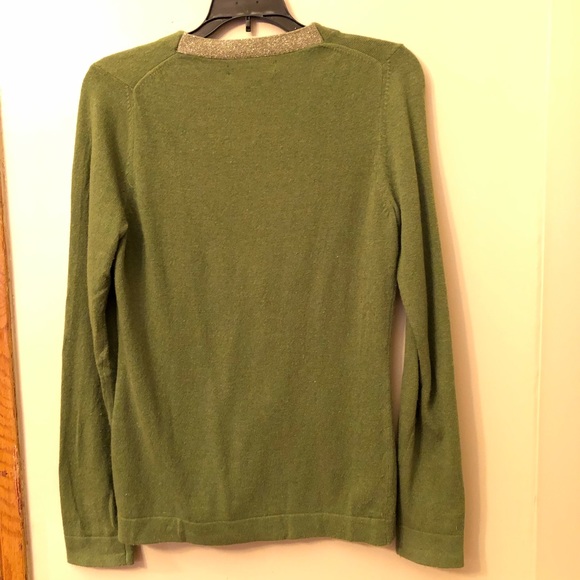 Banana Republic Sweater - Picture 3 of 3